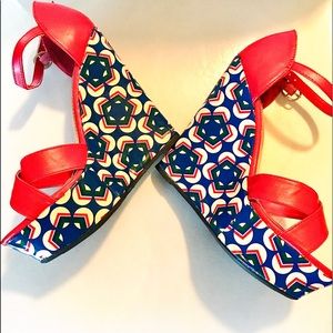 BAMBOO RED Leather Wedges